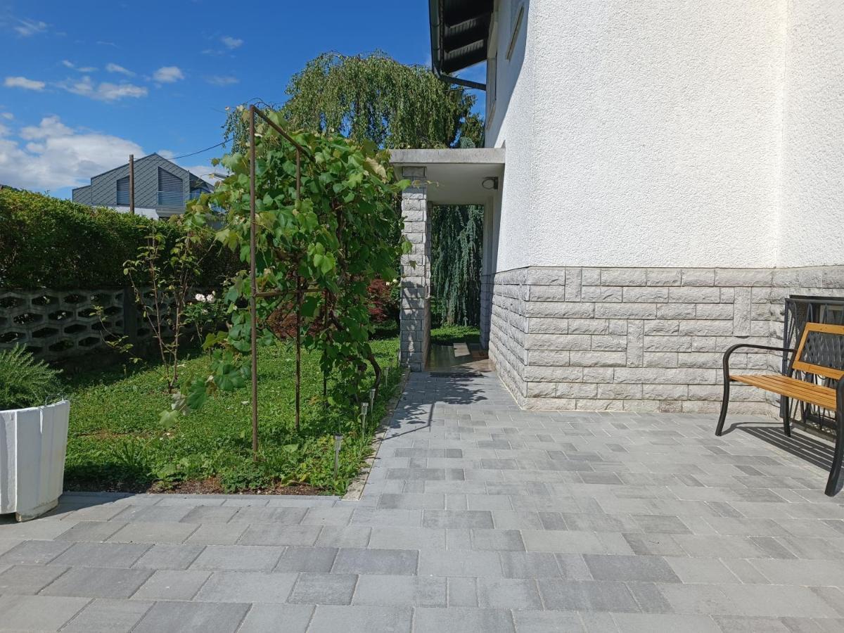 Magnolia Apartment - Free Private Parking Liubliana Exterior foto